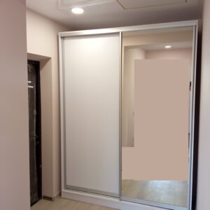 Шафа купе 1800х2400х600 мм