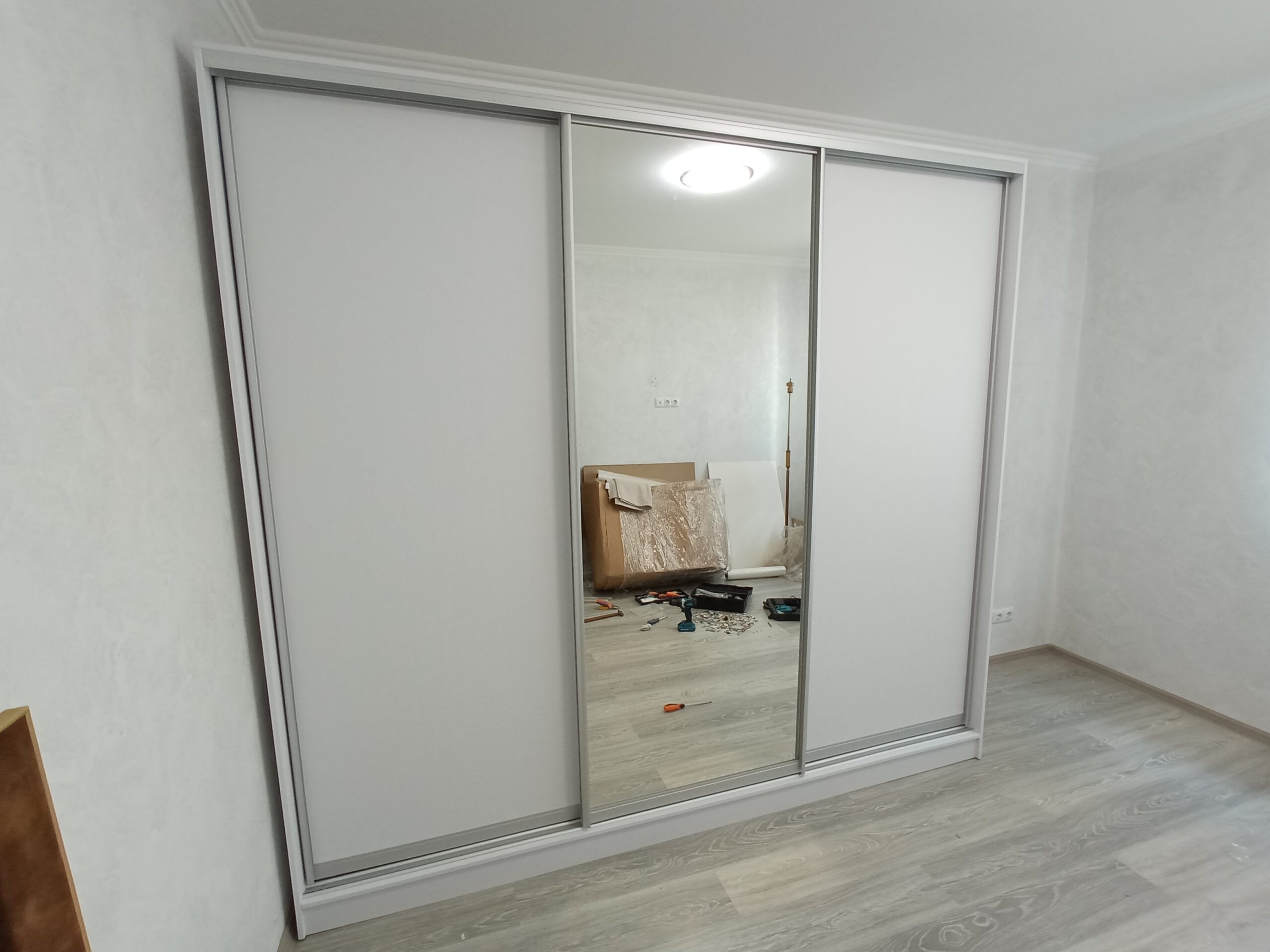 Шафа купе 2600х2400х600 мм